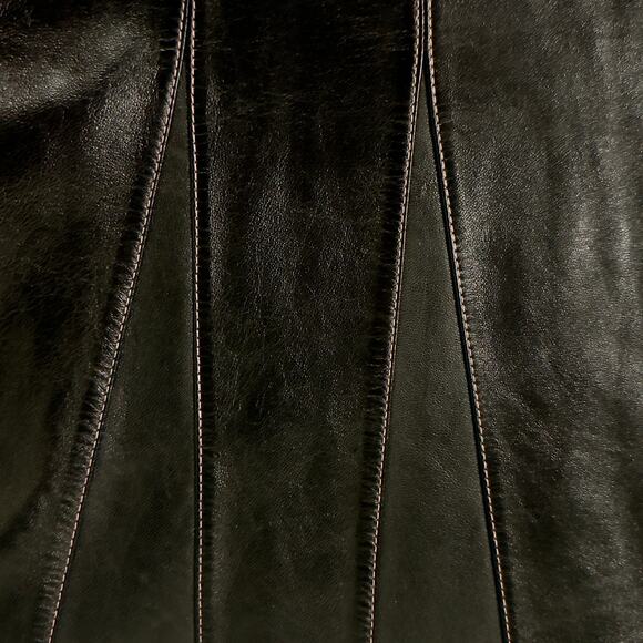 NWT Pink Contrast Stitch Pleated IN NAPPA Black Leather Skirt Size 2 Academia - Picture 5 of 11